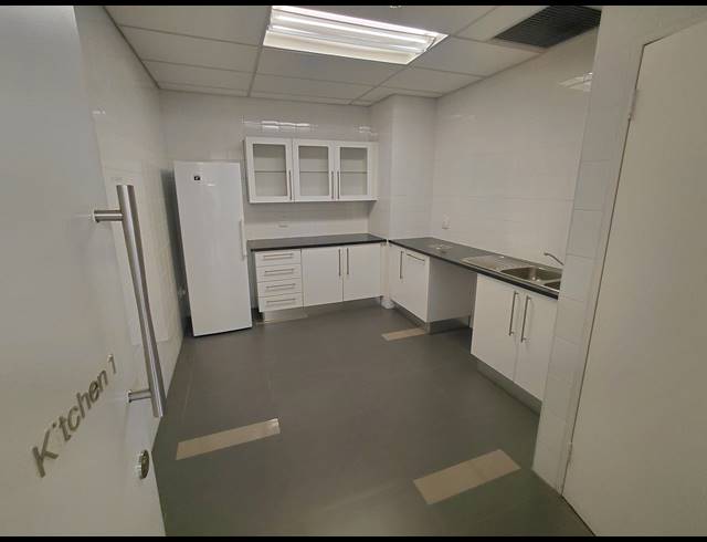 5,870M² OFFICE FOR SALE IN GRAND CENTRAL